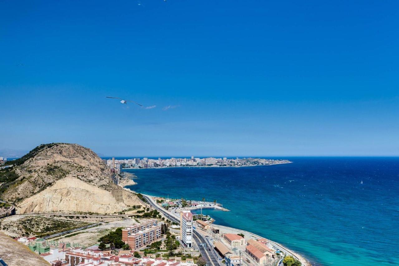 Comfortable Apartment With Wi-Fi Alicante Eksteriør billede