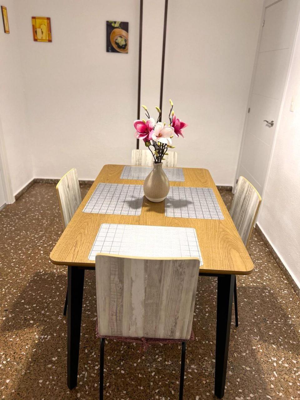 Comfortable Apartment With Wi-Fi Alicante Eksteriør billede