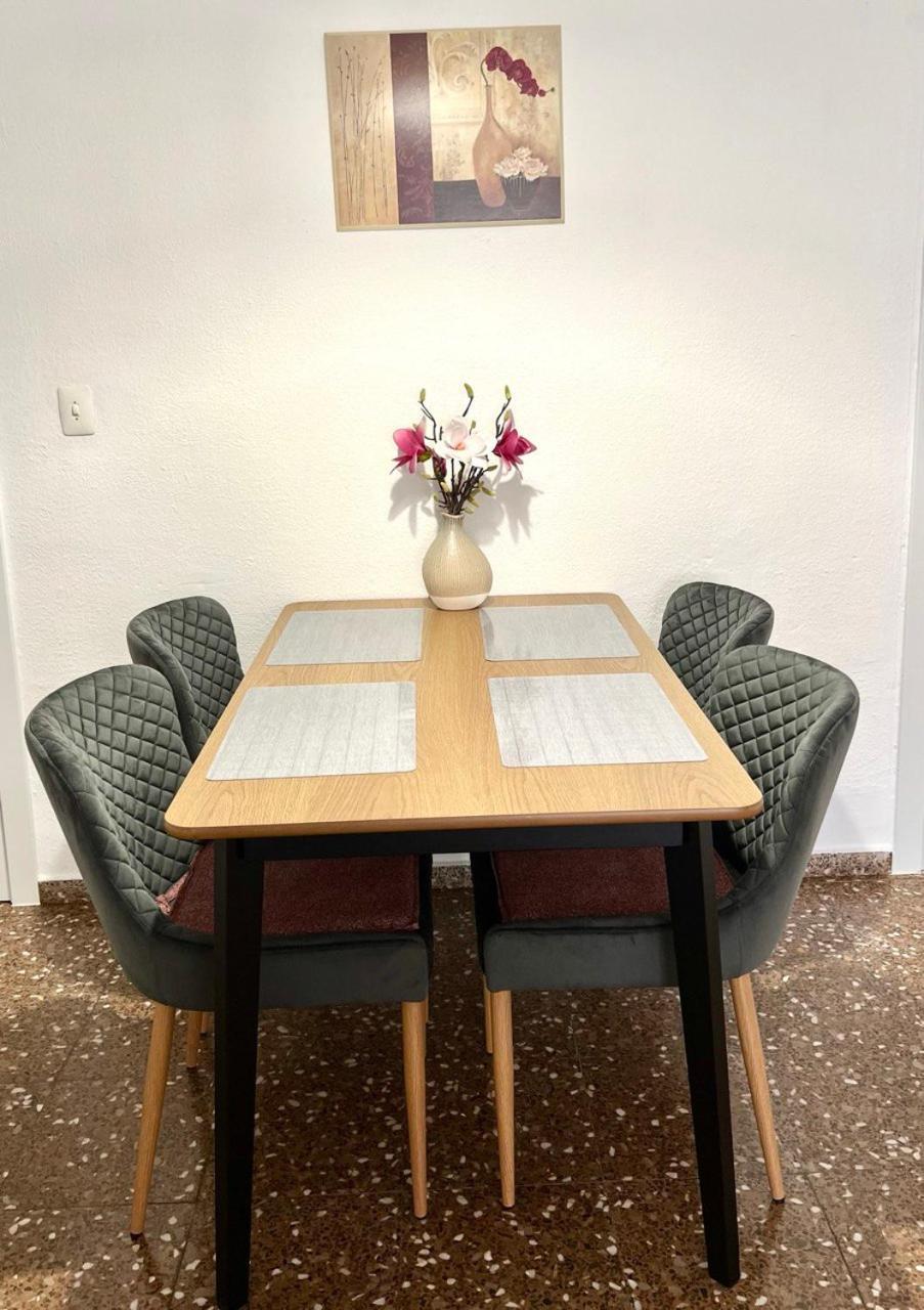 Comfortable Apartment With Wi-Fi Alicante Eksteriør billede