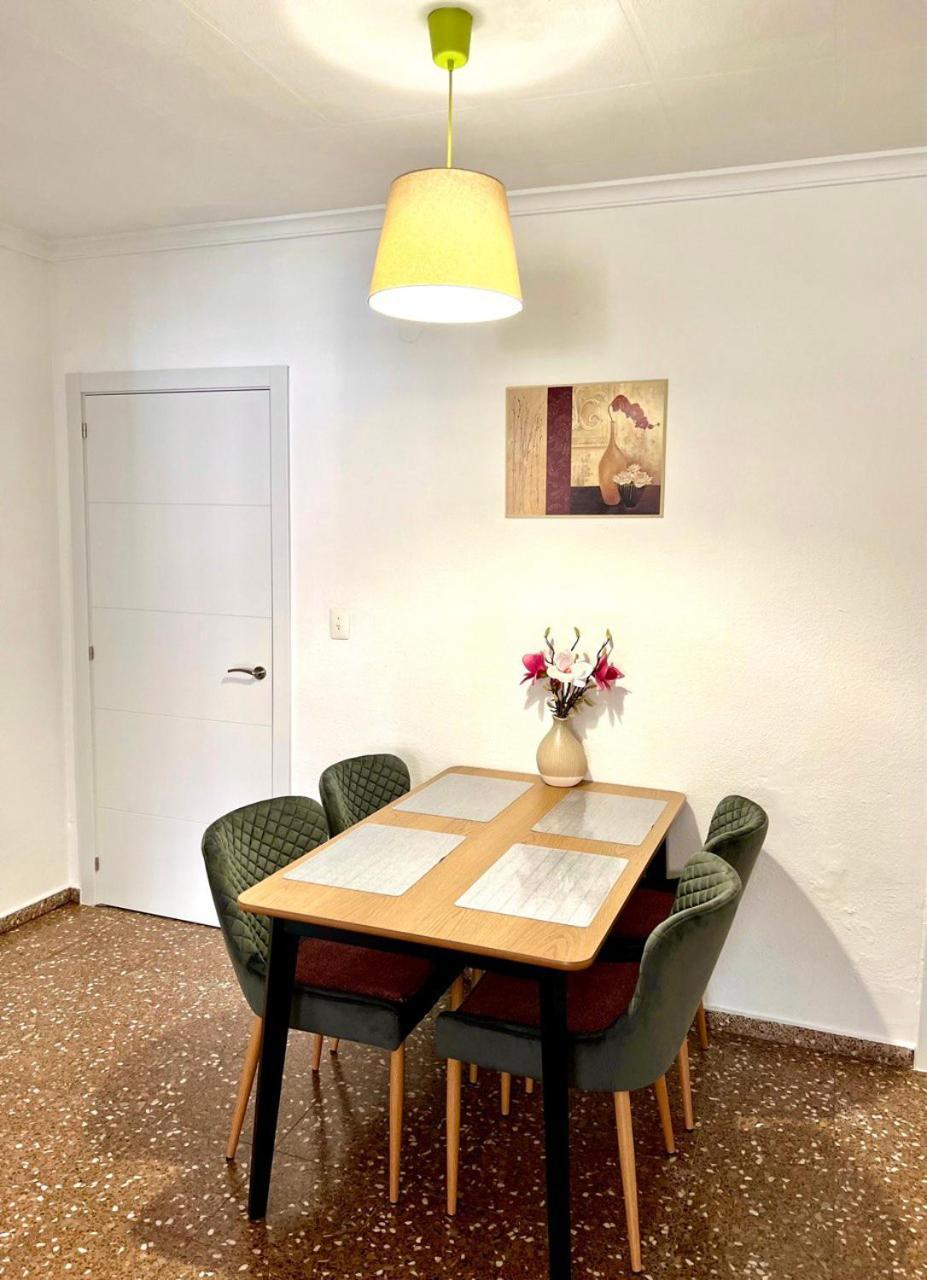 Comfortable Apartment With Wi-Fi Alicante Eksteriør billede